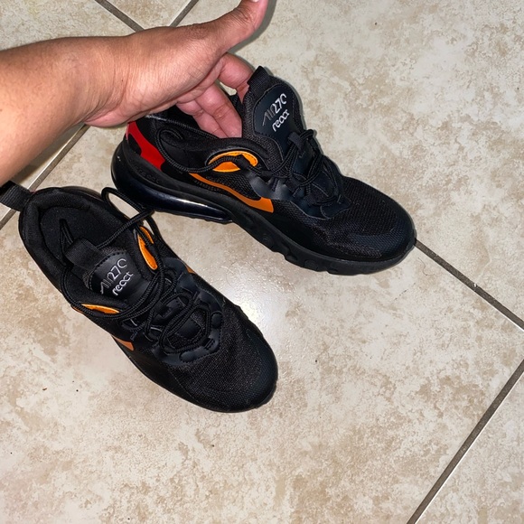 Air max 270 react - Picture 3 of 4